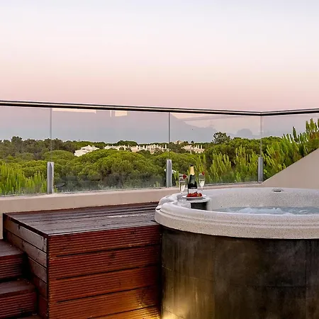 With Private Rooftop Terrace And Jacuzzi Apartment