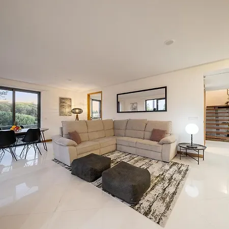 With Private Rooftop Terrace And Jacuzzi Vale do Lobo
